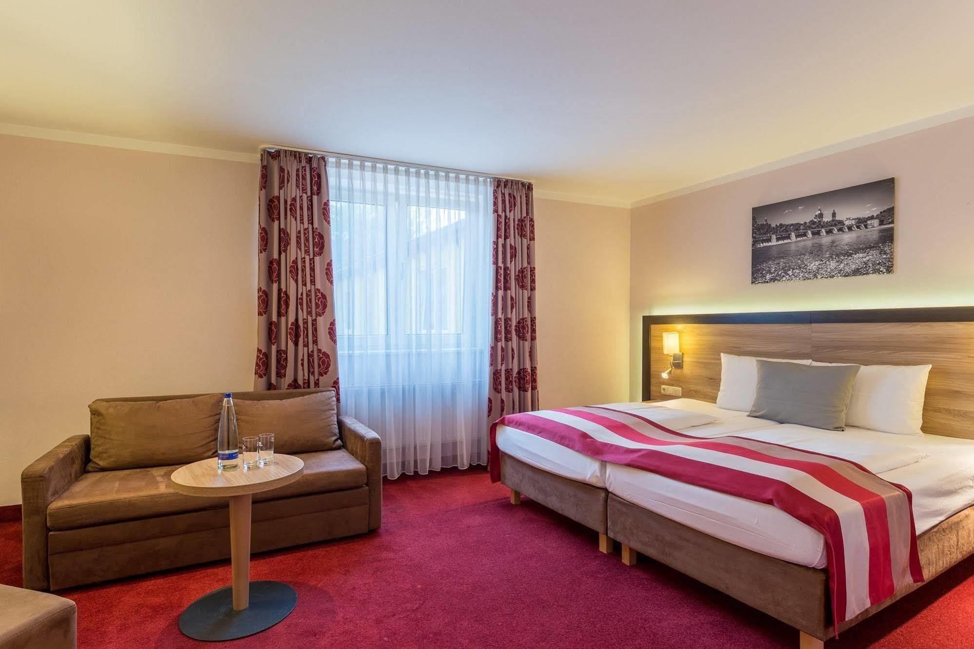 Hotel Wetterstein München Kültér fotó